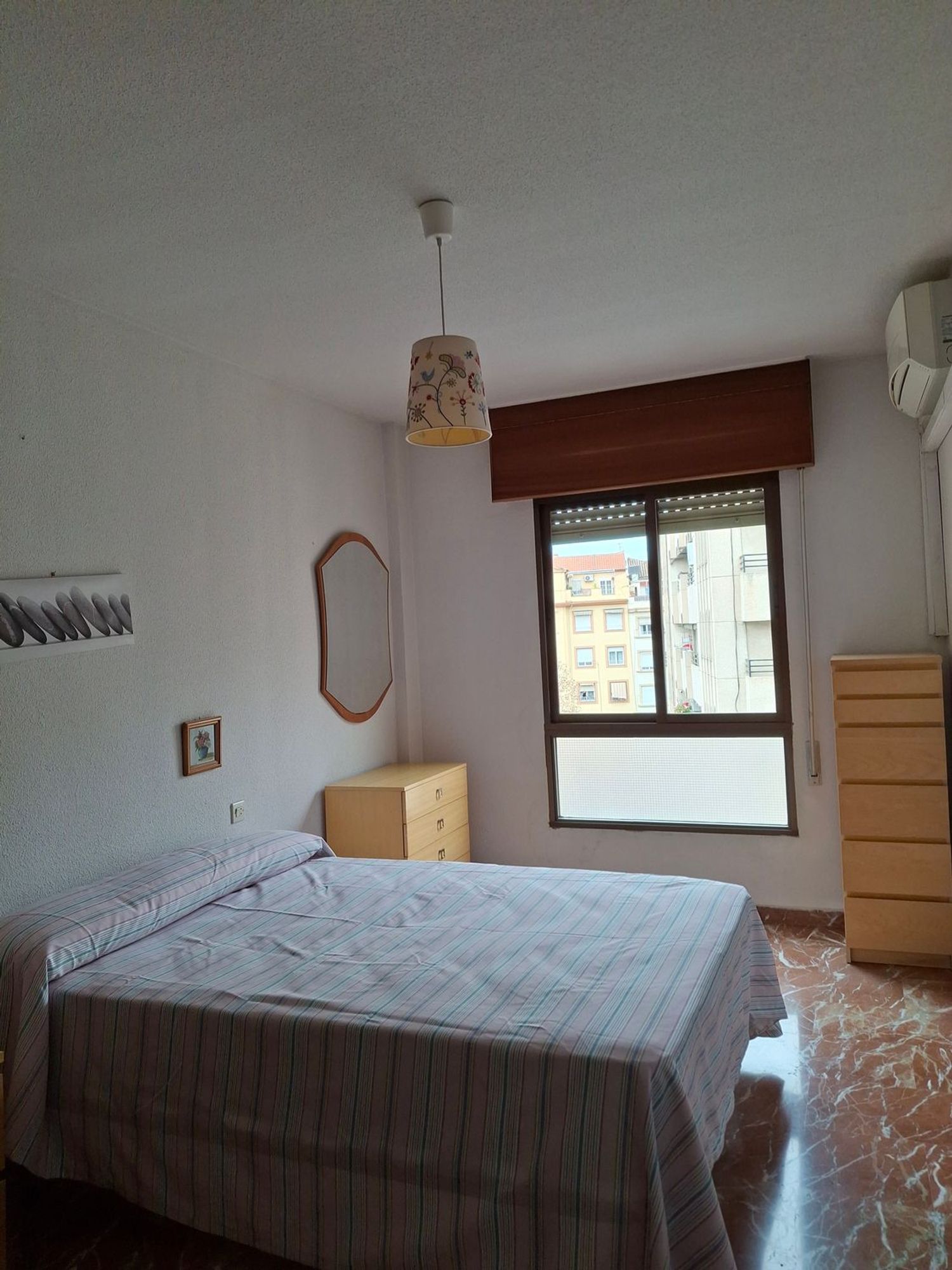 Piso en calle Doctor Jiménez Díaz, 3