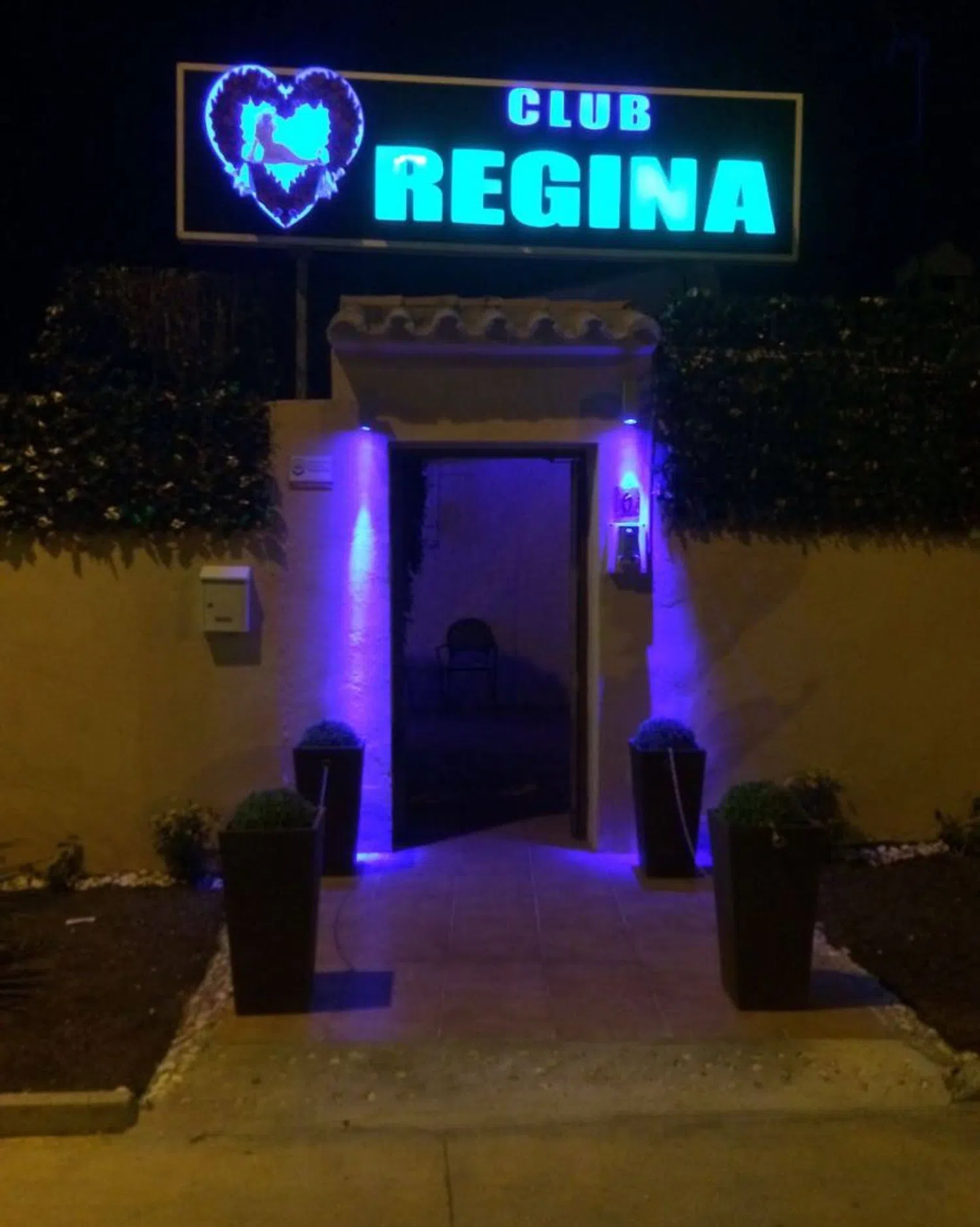 Casa independiente en avenida Miguel de Cervantes, 4 - Foto 1