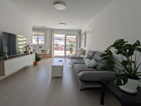 Ático en calle Almogía, 14