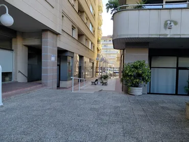 Local comercial en Sant Cugat del Vallès - Foto 3