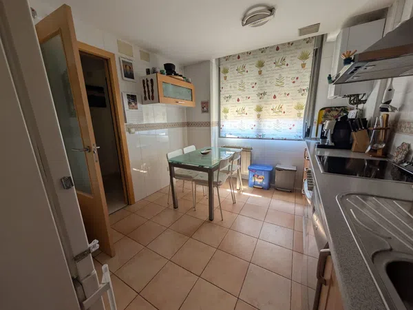 Chalet adosado en Calle Mariano Barbacid, 3, Viñas Viejas, Viñas Viejas - Foto 5