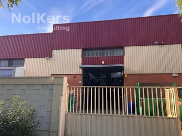 Nave Industrial en Badalona - Foto 2