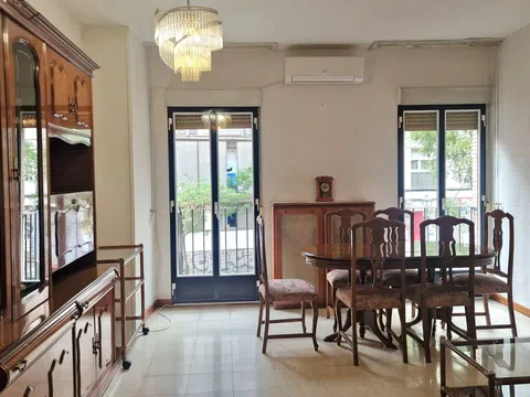 Piso en calle de Embajadores, 37