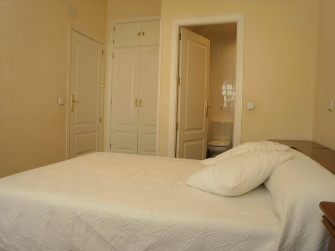 Piso en  Calle de Vicente Blasco Ibáñez 81 - Foto 8