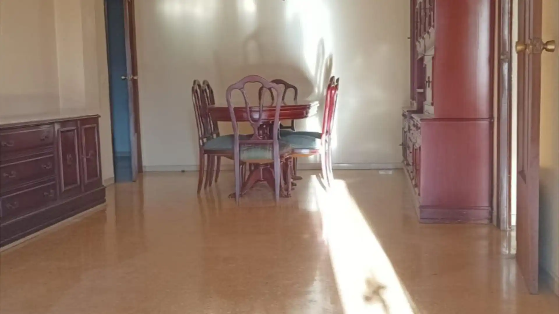 Piso en  Carrer de Joaquín Benlloch 27 - Foto 5