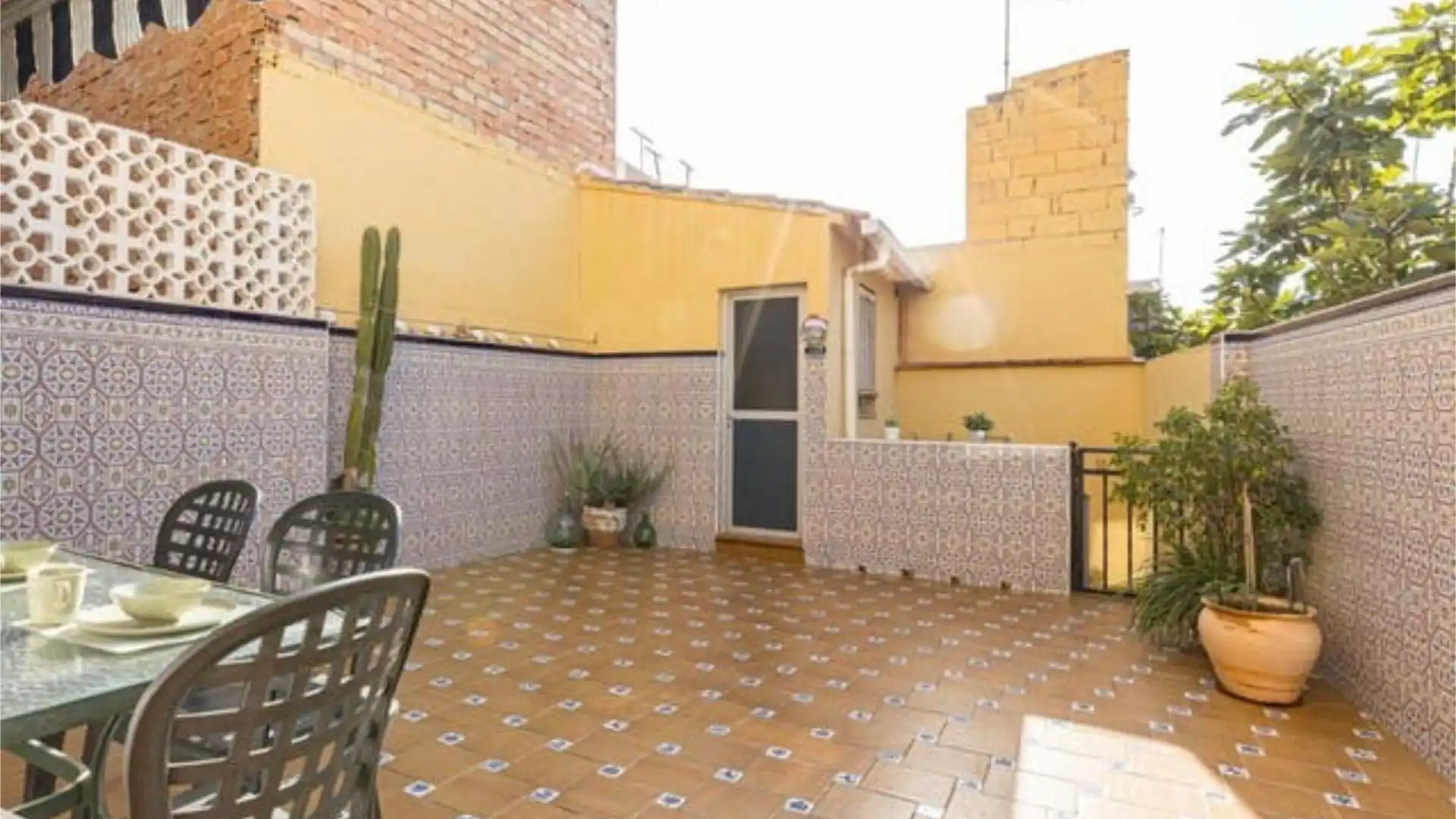 Casa adosada en Centro - Foto 2