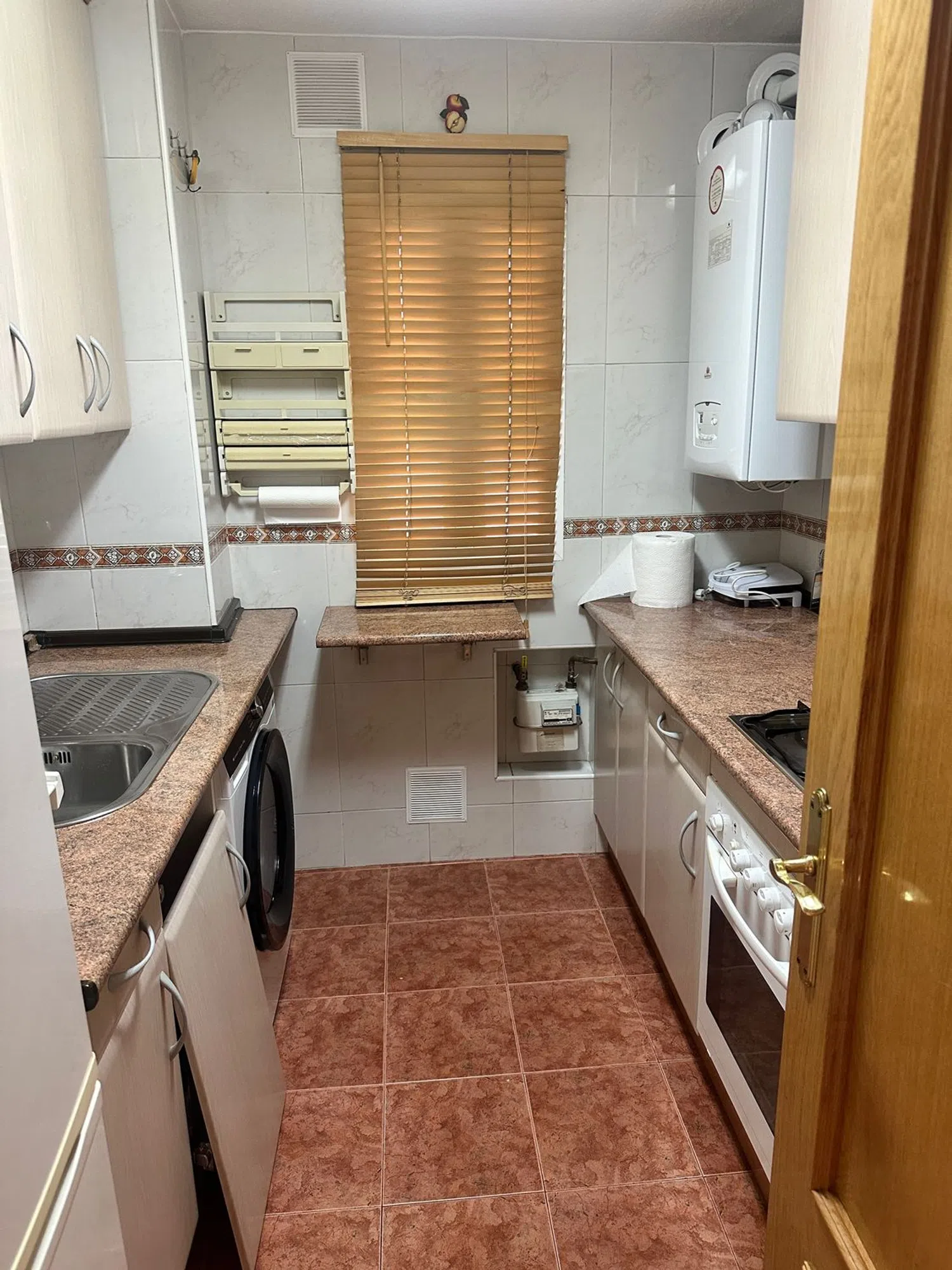Piso en calle de Melchor Fernández Almagro, 52 - Foto 2