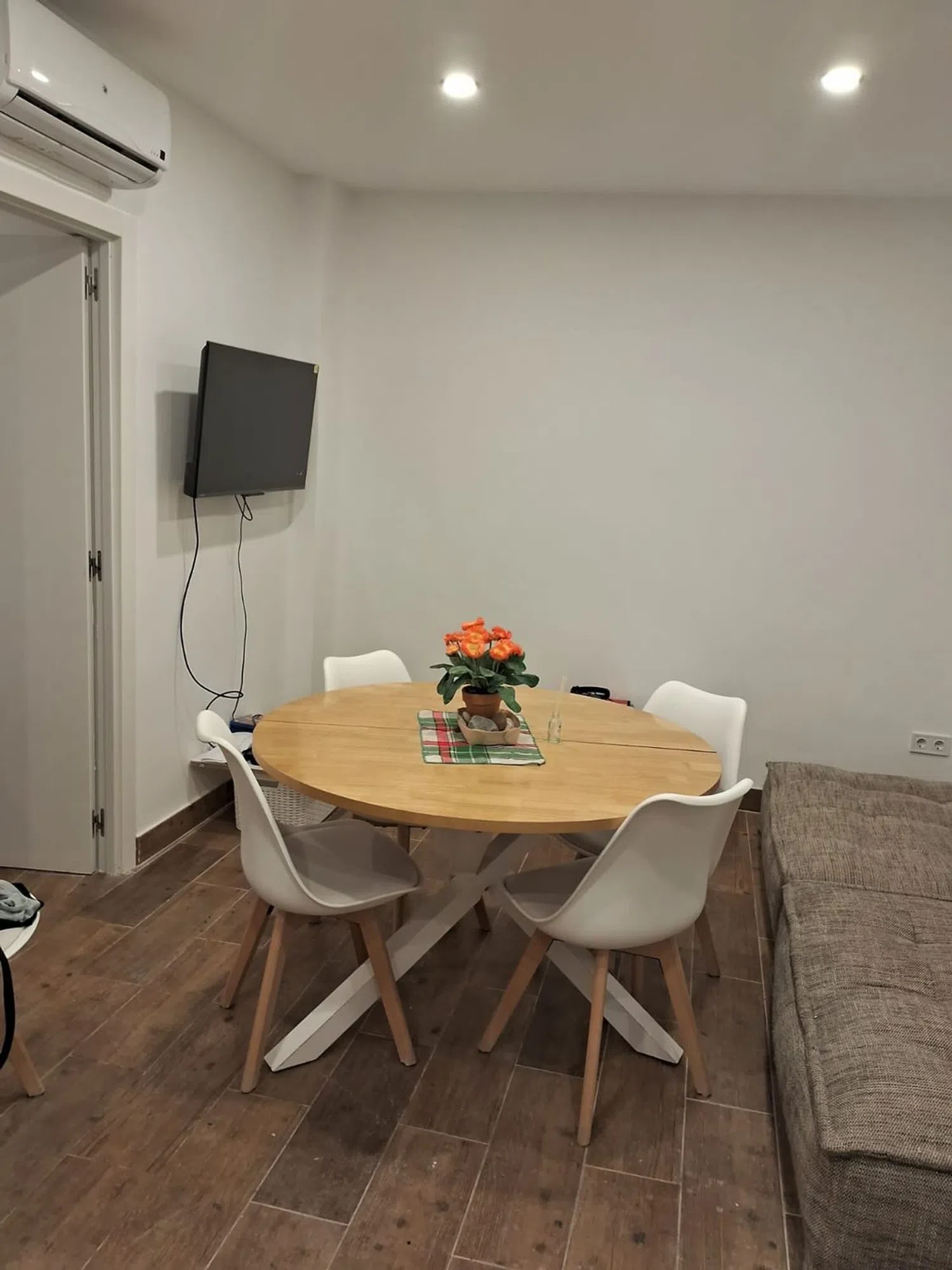 Estudio en calle Sevilla, 11 - Foto 3