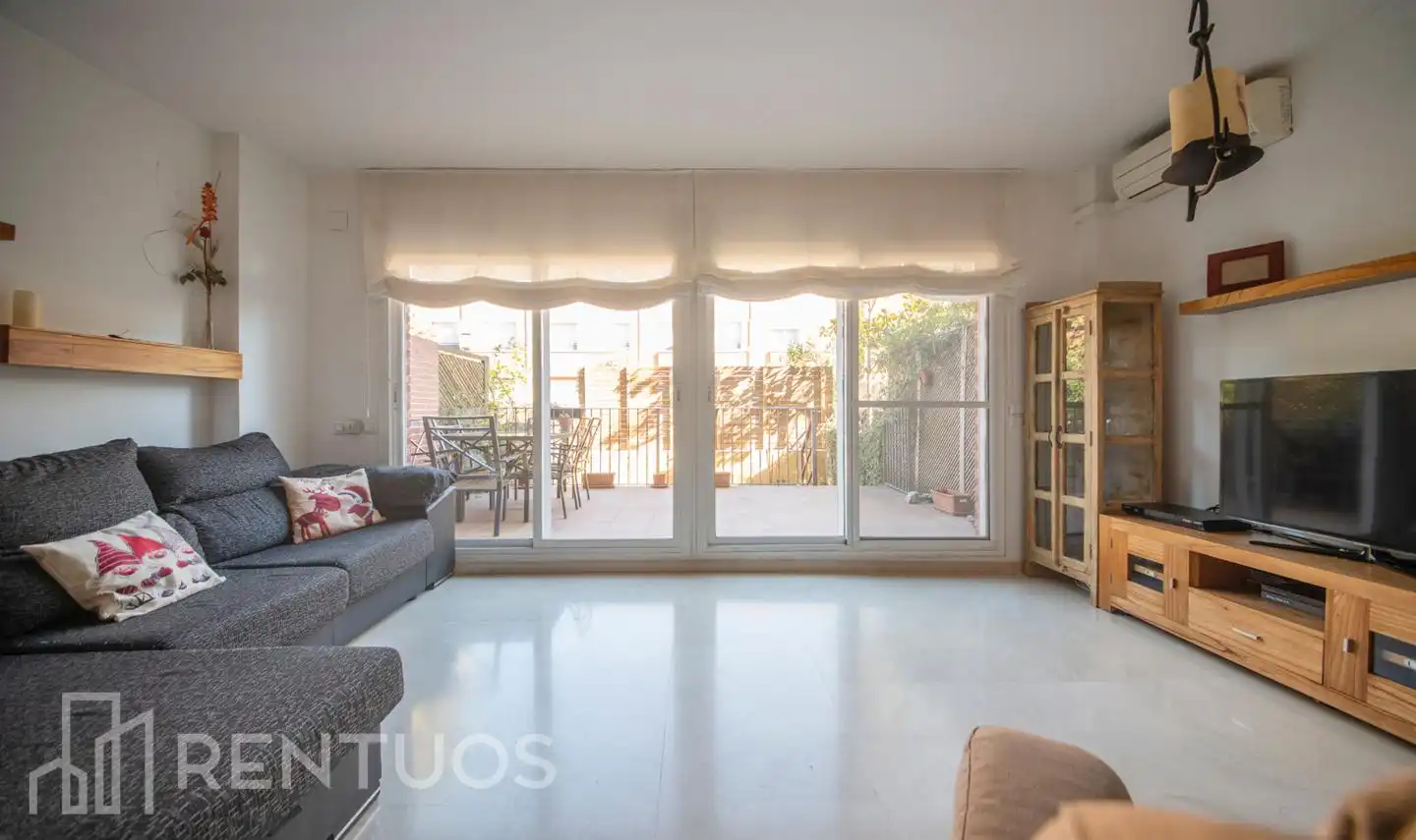 Chalet en  Carrer d'Osca - Foto 2