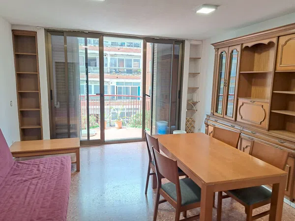 Piso en Calle del Duc de Mandas, 23 - Foto 2