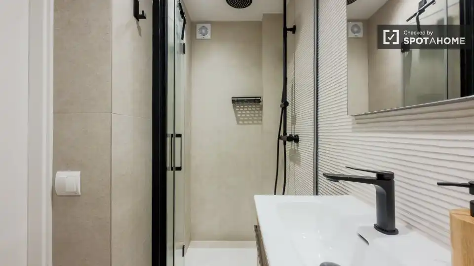 Piso en L'Hospitalet de Llobregat - Foto 16