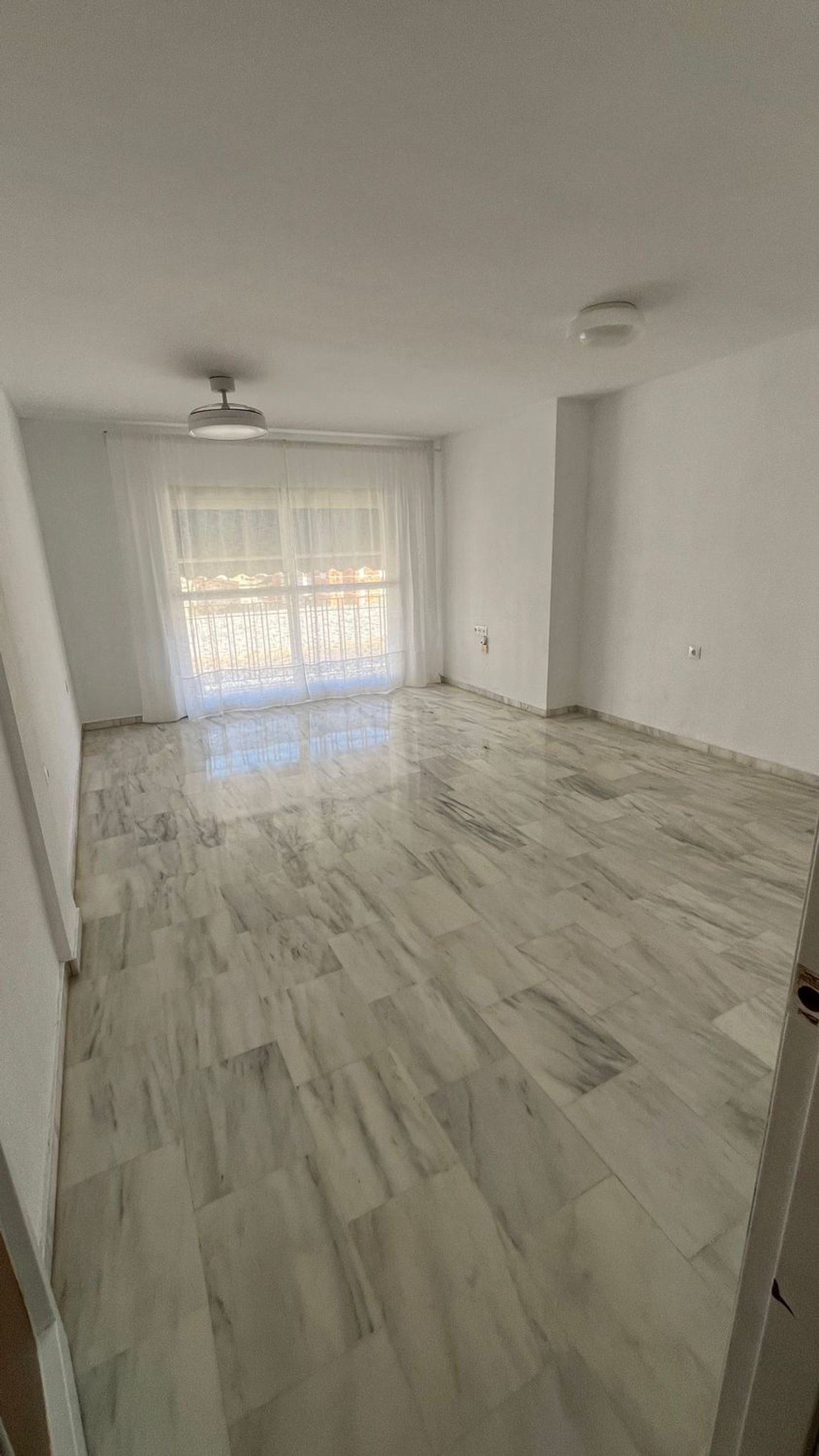 Piso en Calle Juan Fernández Suria, 9, Los Castillejos - La Trinidad - Foto 2
