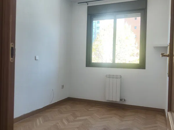 Piso en Avenida de los Artesanos, 60 - Foto 2
