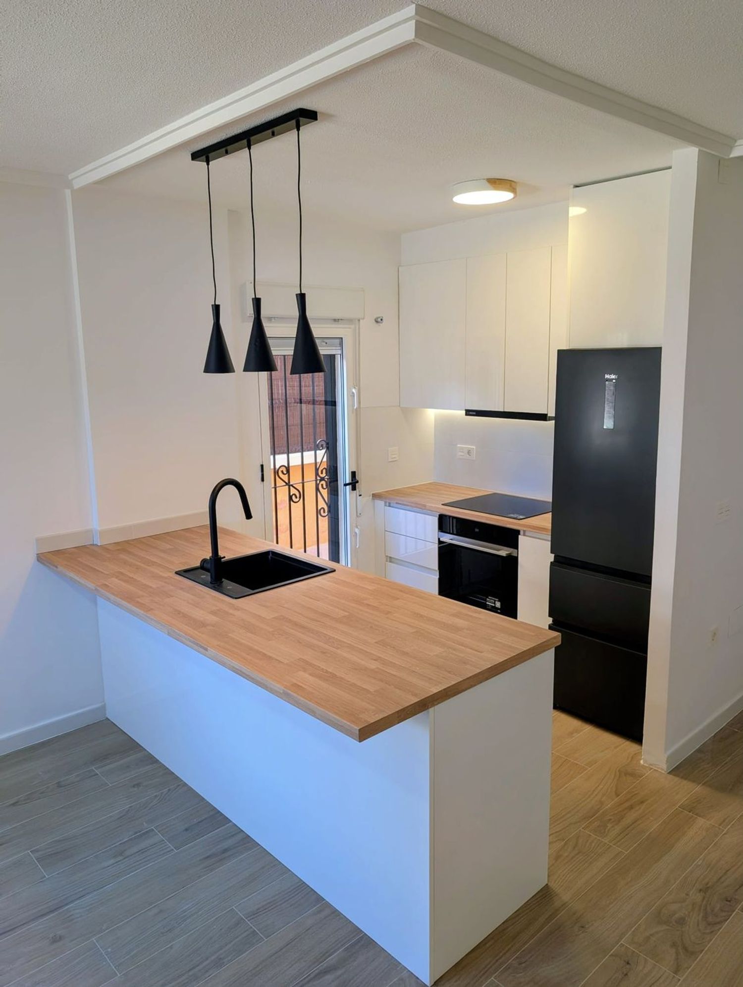 Chalet adosado en Calle Laguna de Fuentilleja, 514 - Foto 4