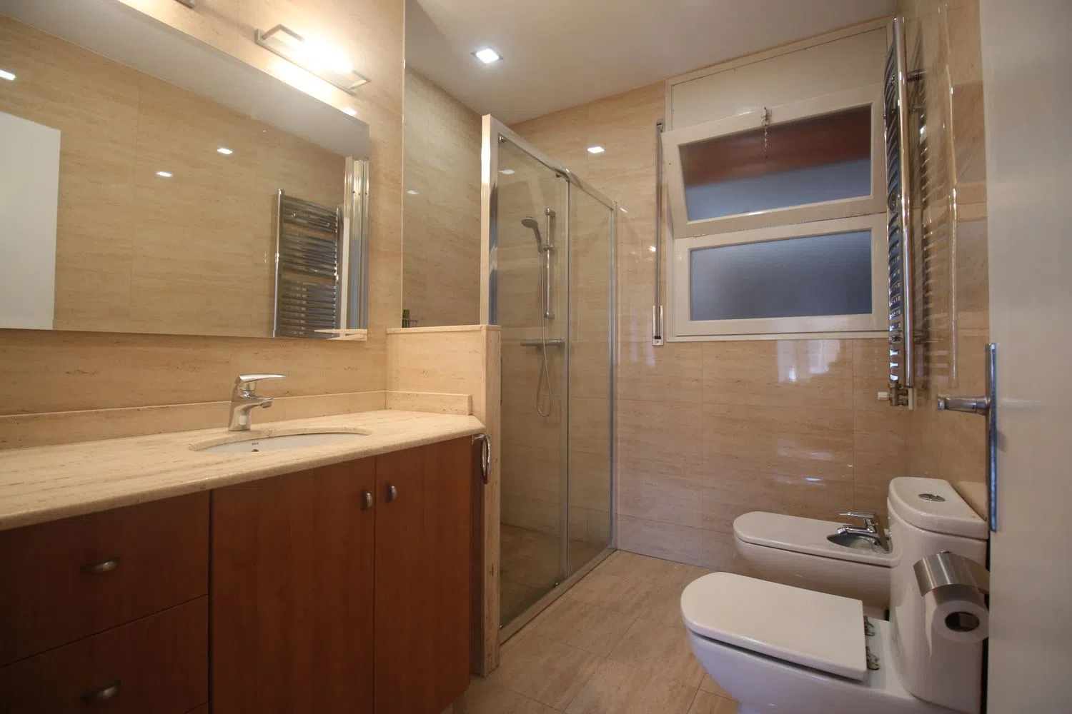 Piso en calle de Menorca, 54 - Foto 4