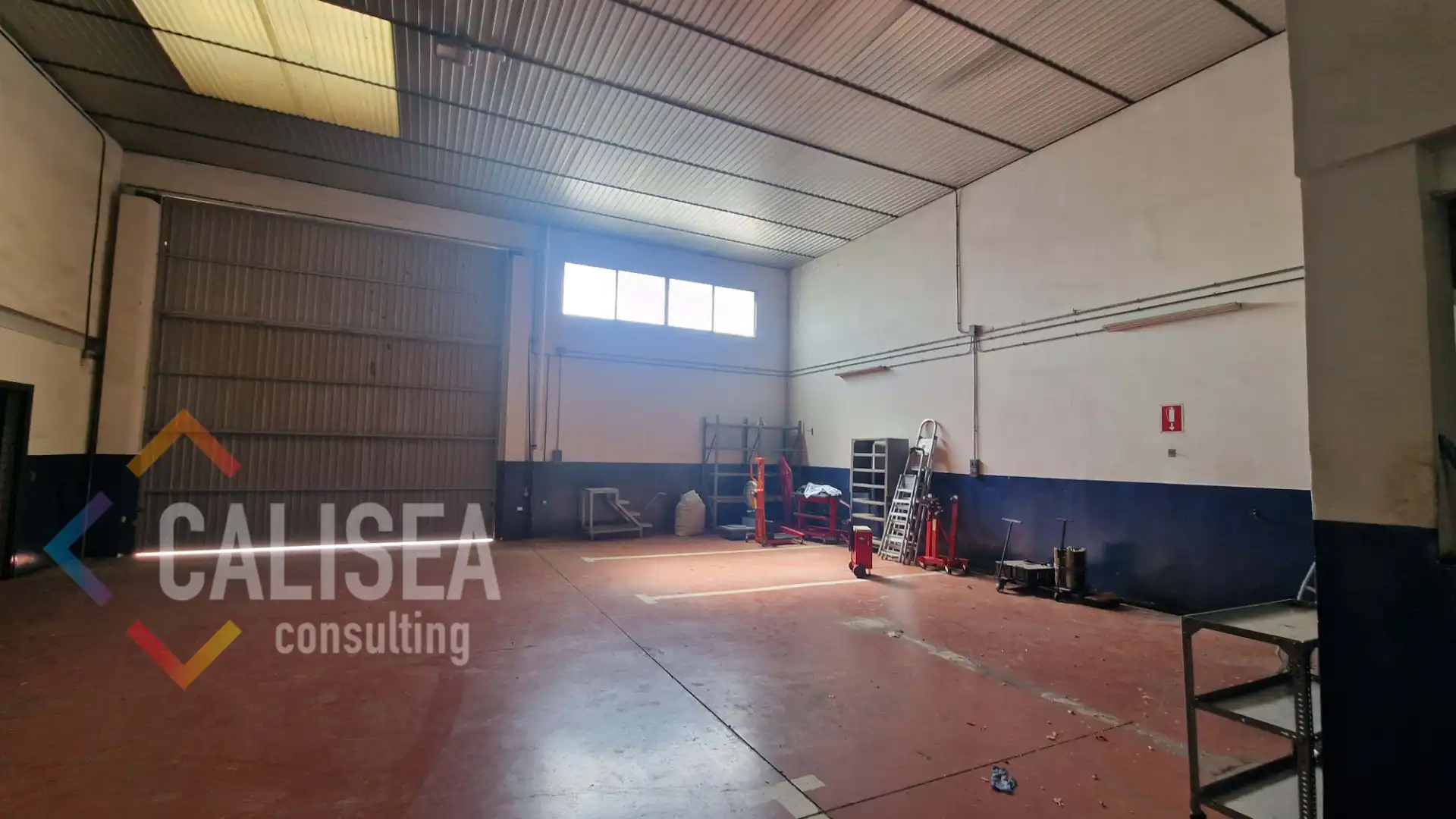 Nave Industrial en  Carrer de Miquel Crusafont i Pairó 14 - Foto 4