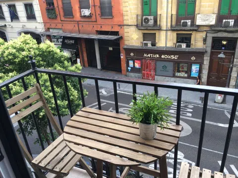 Piso en calle de San Bernardo, 24 - Foto 1