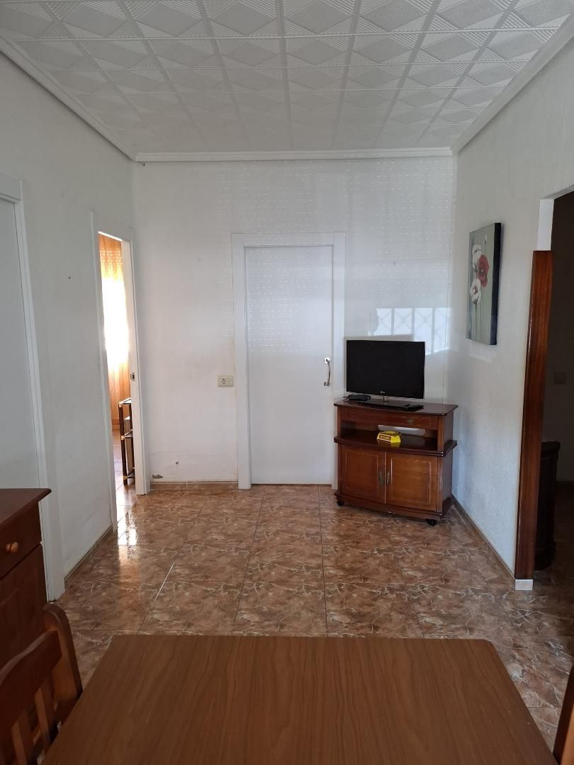 Planta baja en  Carrer de Montanejos 4 - Foto 7