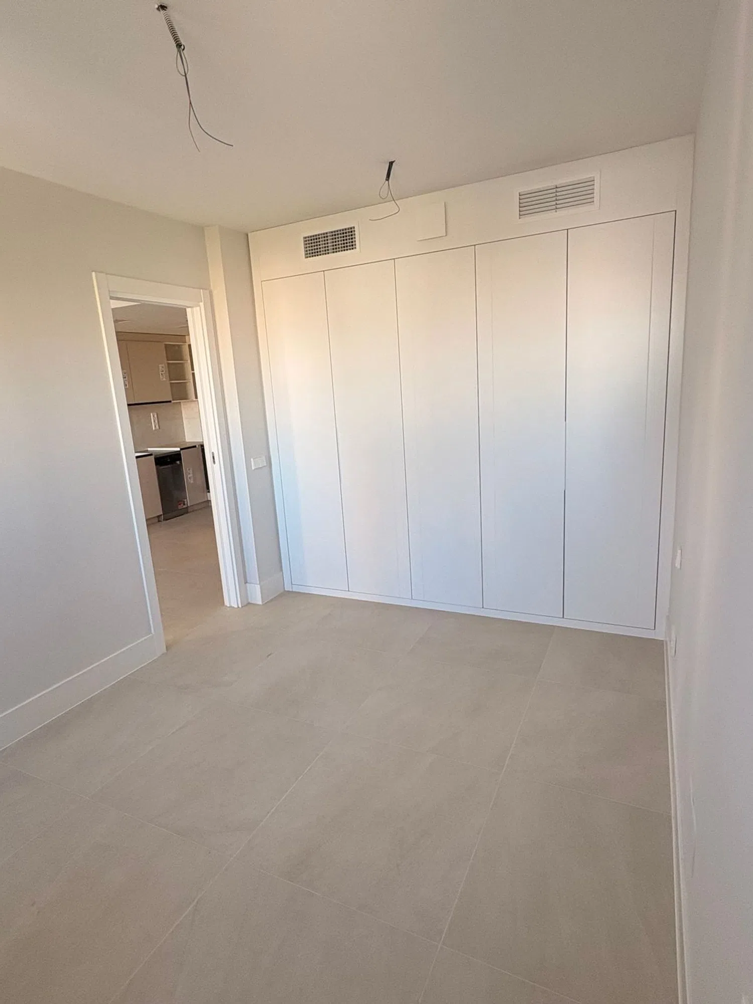 Piso en calle de Juan Esplandiú, 21 - Foto 4