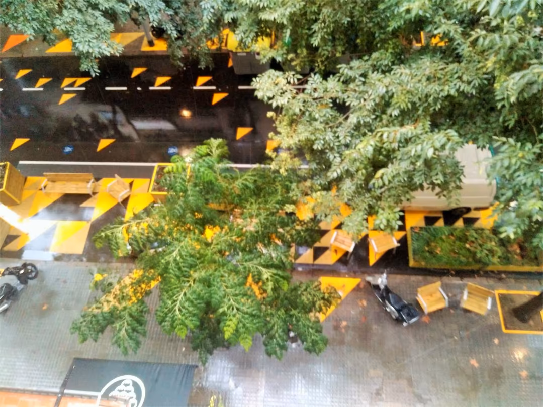 Piso en  Carrer del Comte Borrell 32 - Foto 4