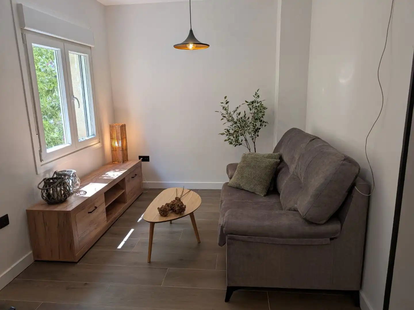 Apartamento en  Avenida Santa Marina 10 - Foto 2