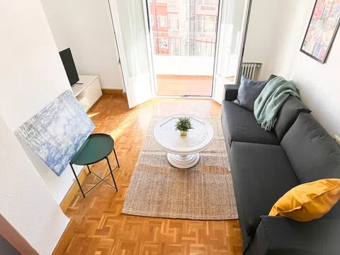 Piso en calle de Sangüesa, 47