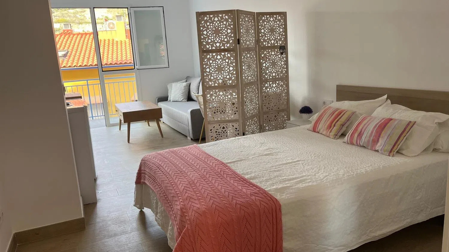 Estudio en calle Amador de los Ríos, 42 - Foto 4