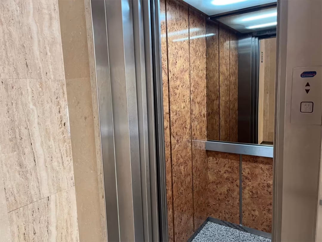 Piso en  Calle Alfonso de Cossío 8 - Foto 10