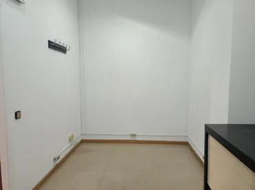 Local comercial en Mollet del Vallès - Foto 10