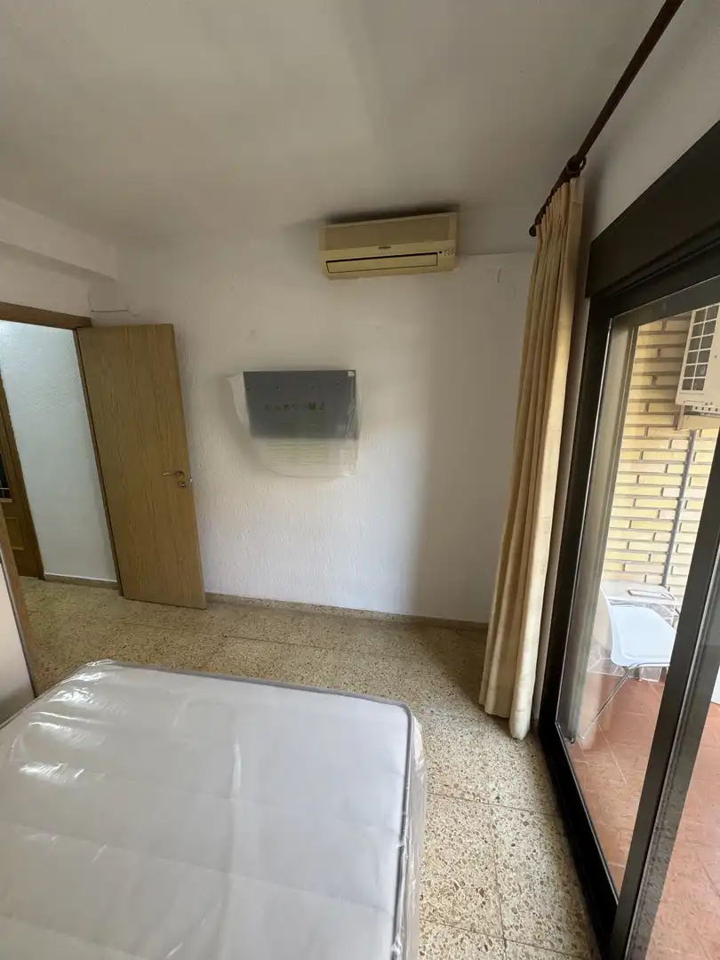 Piso en  Carrer de Sant Francesc d'Assís 4 - Foto 2