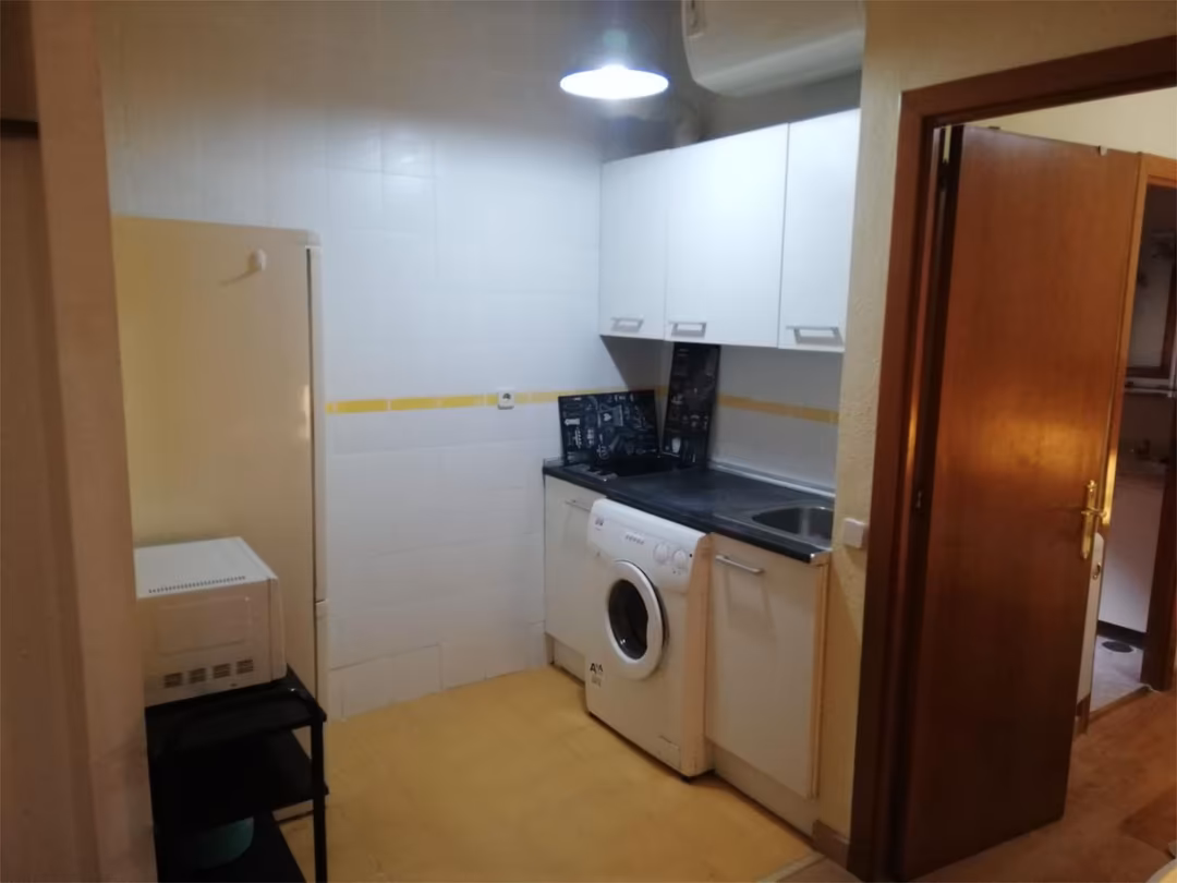 Apartamento en  Calle Cardenal Tenorio 4 - Foto 2