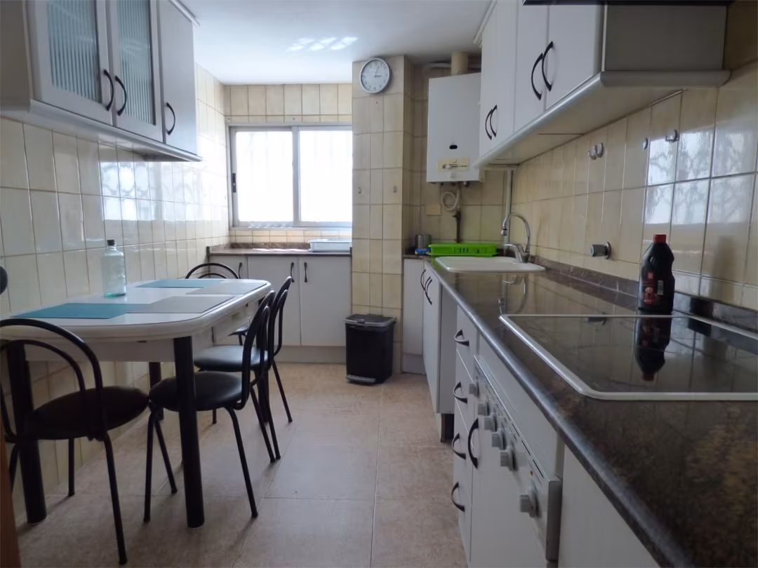 Piso en  Avinguda del Doctor Waksman 1 - Foto 3