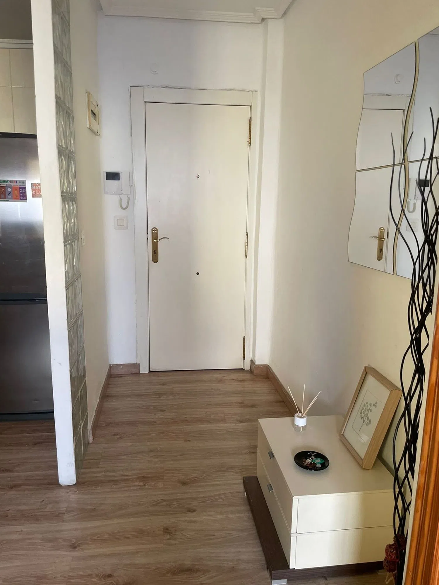 Piso en calle Guillem Escrivà, 28 - Foto 2