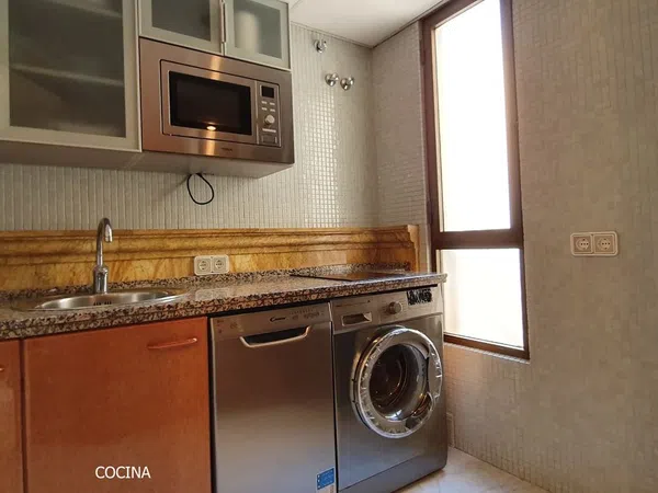 Piso en calle Reyes Católicos, 7 . 4º C - Foto 10