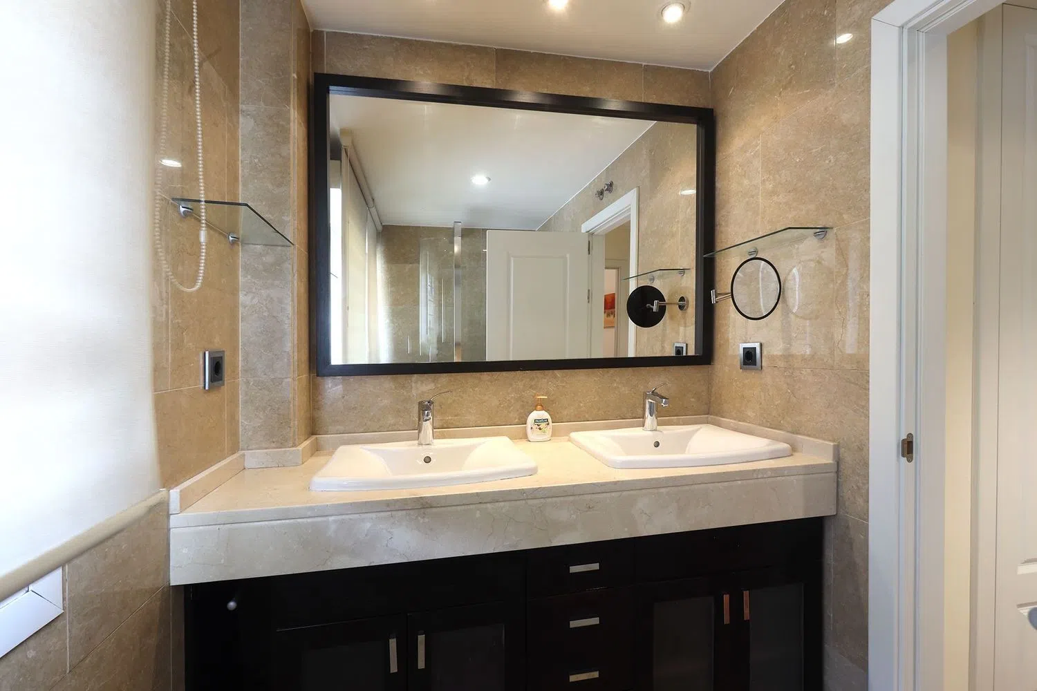 Chalet pareado en Barrio Zona Estación - Foto 1