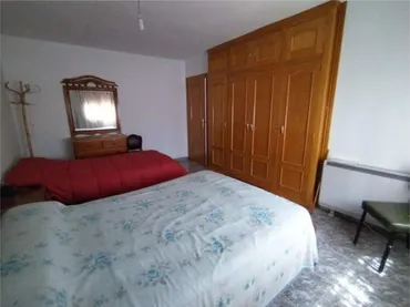 Casa adosada en Cerca consultorio médico - Foto 4