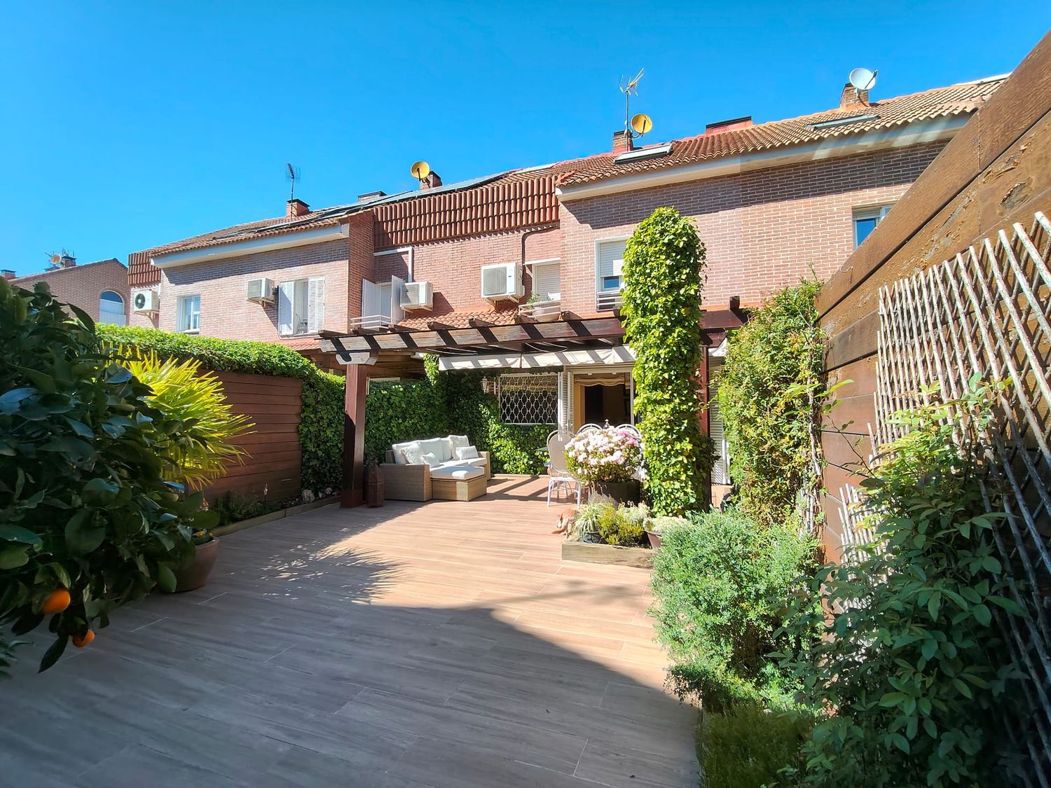 Chalet adosado en venta en El Pinar- Punta Galea - Foto 1