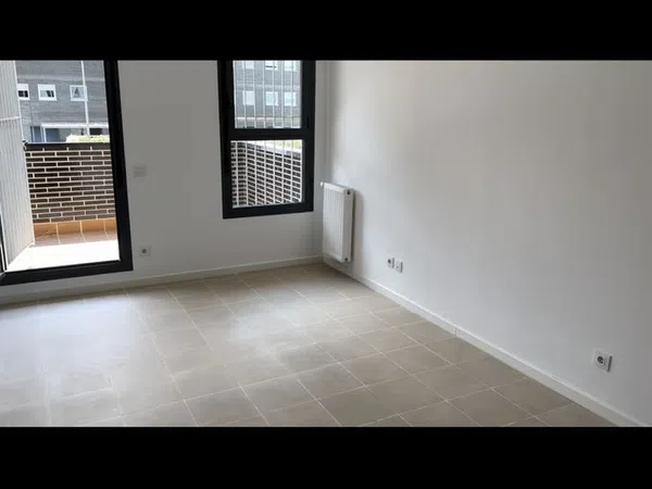 Piso en avenida de Castilla y León, 9 - Foto 1