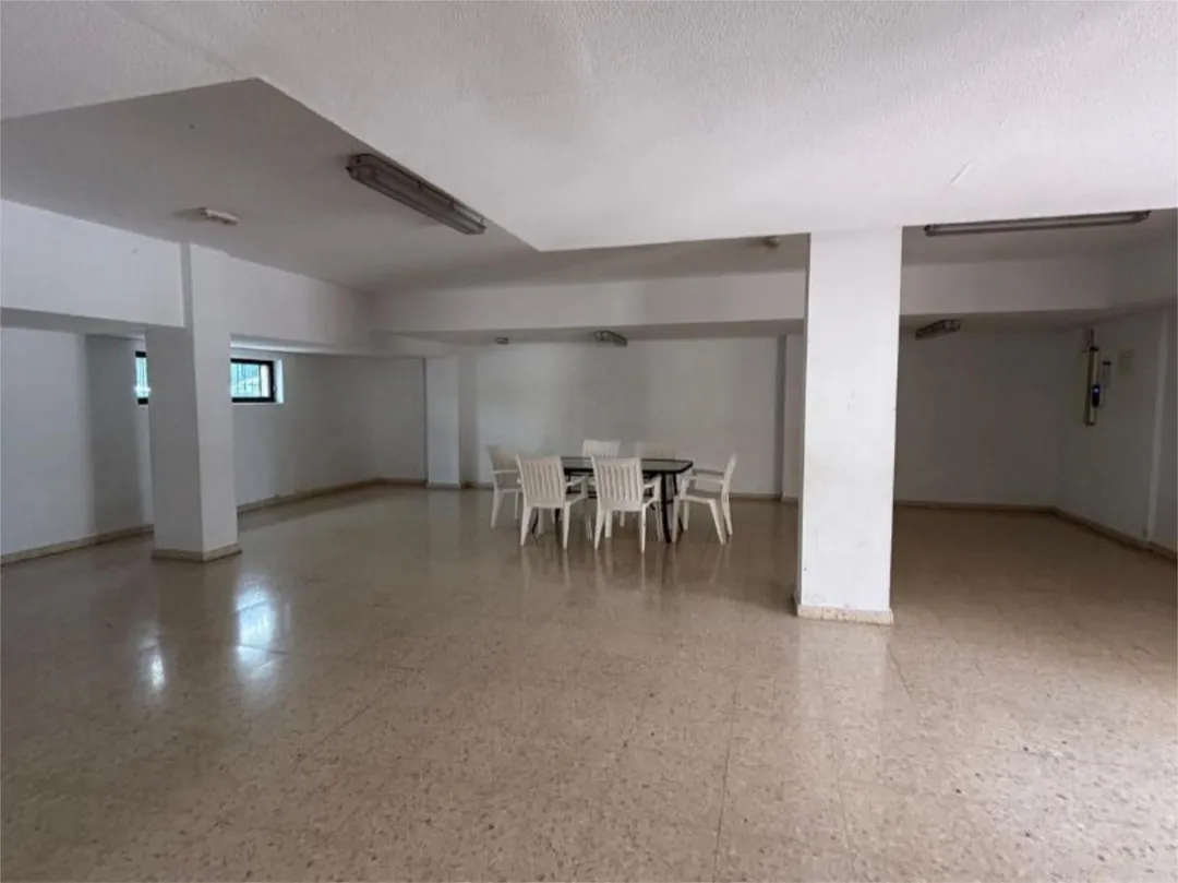 Piso en  Carrer Científico Jaime Santana 7 - Foto 5