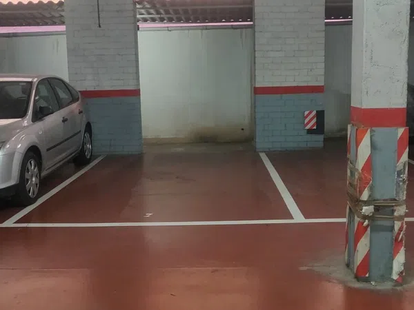 Garaje en Calle de Bellaterra, 4, La Gavarra, La Gavarra - Foto 1