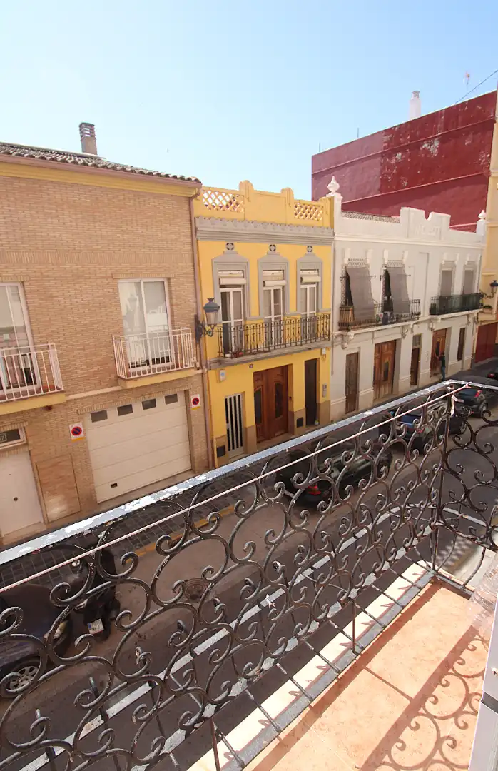Piso en  Carrer de Vicent Ballester - Foto 4