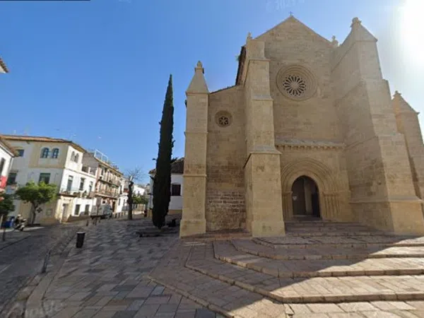Piso en plaza de Santa Marina, 2