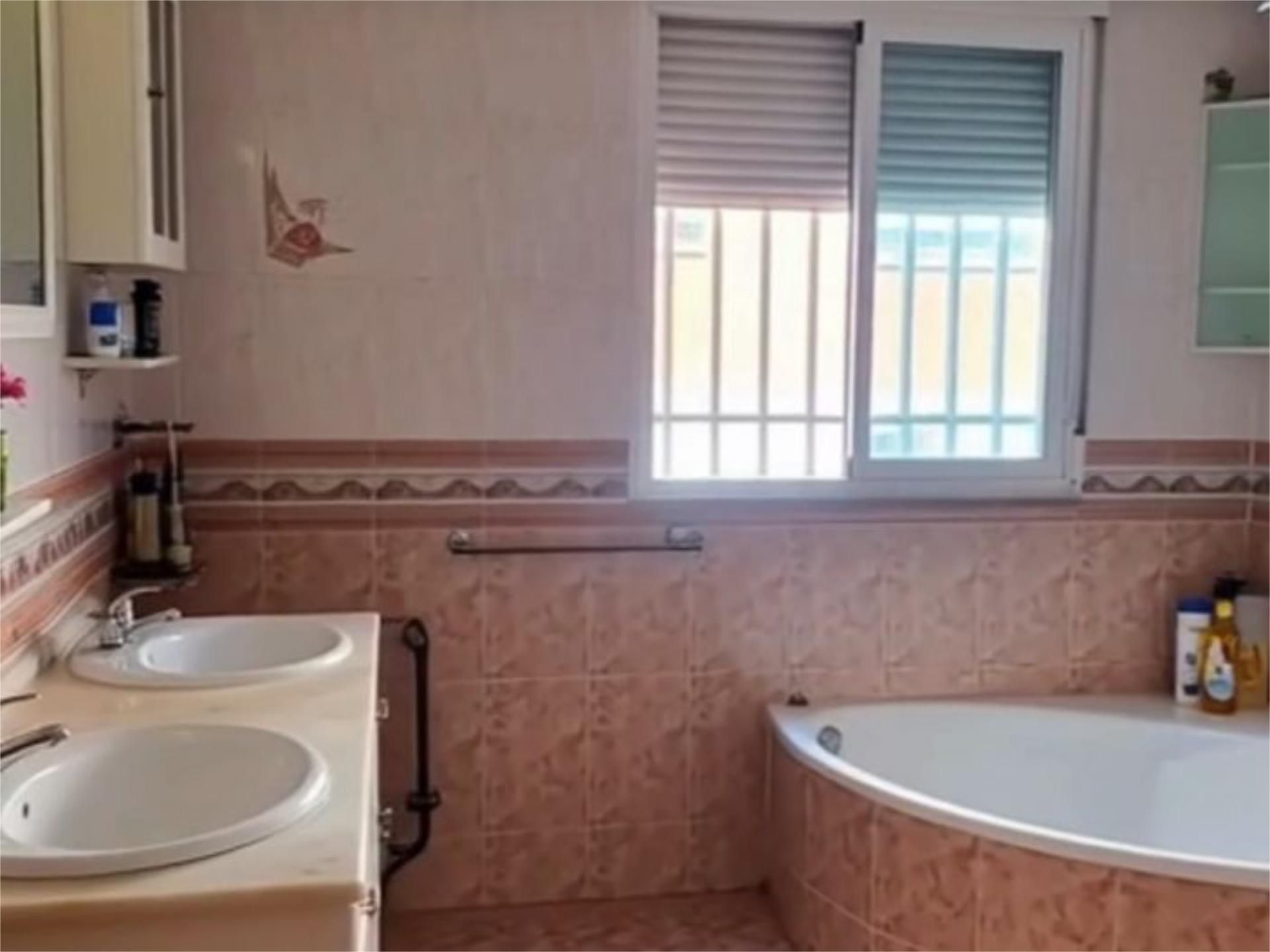 Chalet en  Calle Sierra Engarcerán 11 - Foto 9