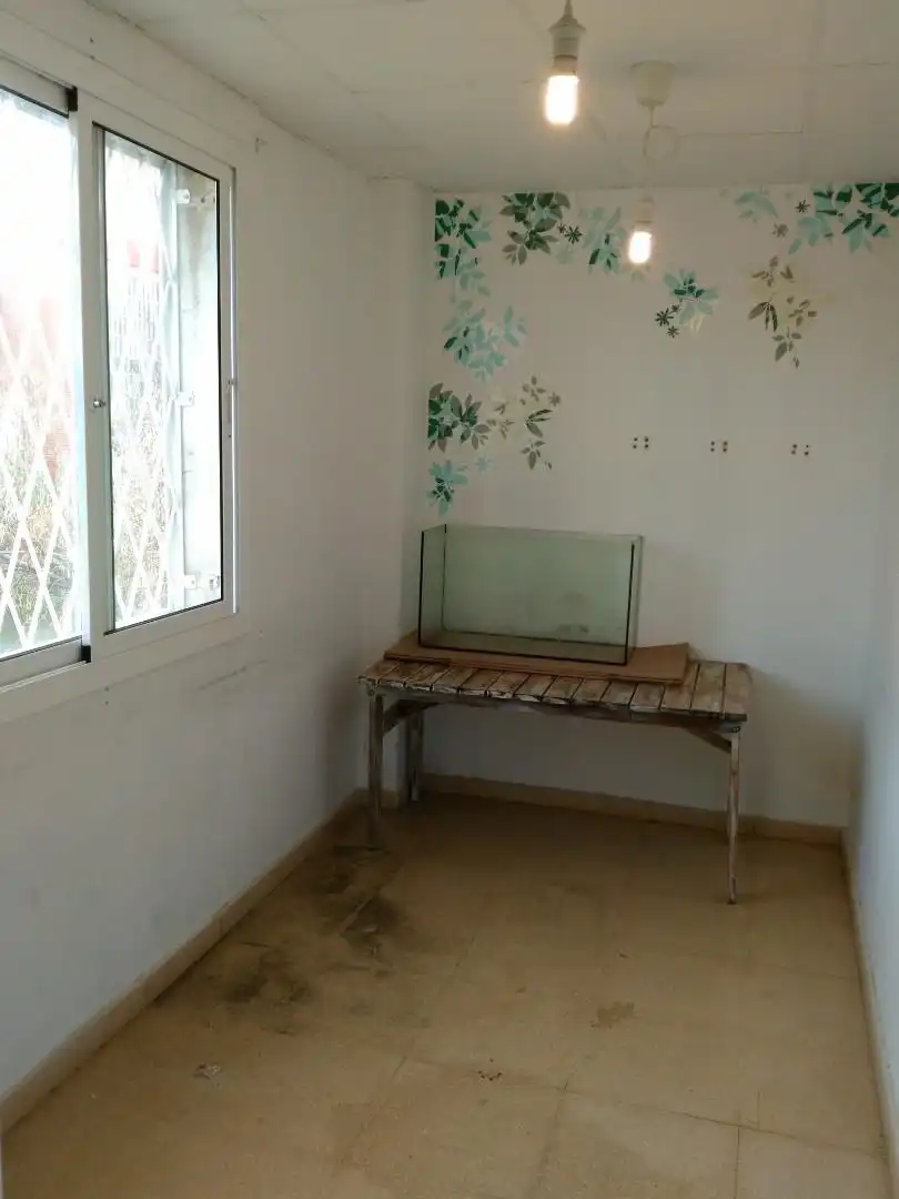 Local comercial en L'Hospitalet de Llobregat - Foto 4