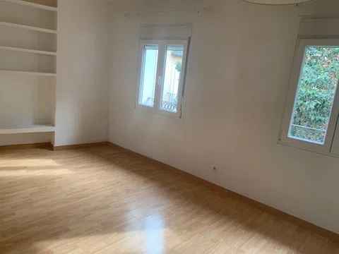 Piso en calle de Moratín, 35