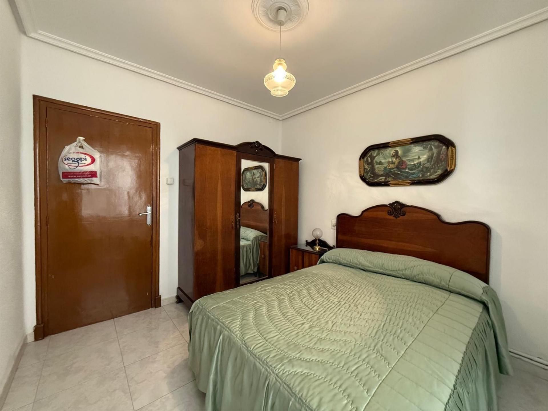 Piso en  Calle Pizarro 40 - Foto 9