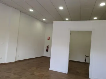 Local comercial en  Avenida Ciudad de Matanzas 6 - Foto 4