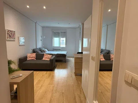 Estudio en calle Alcalá, 114