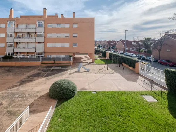 Piso en Barrio Valdepelayo-Montepinos-Arroyo Culebro - Foto 32