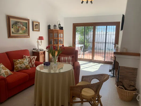 Chalet pareado en Avenida Nueva Almería, 18 - Foto 1